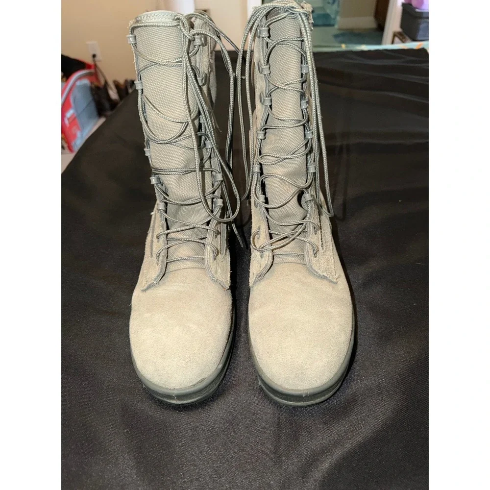 Wellco Air Force TW Sage Green Military Combat Boots 9.5 W 81040F004 Mens